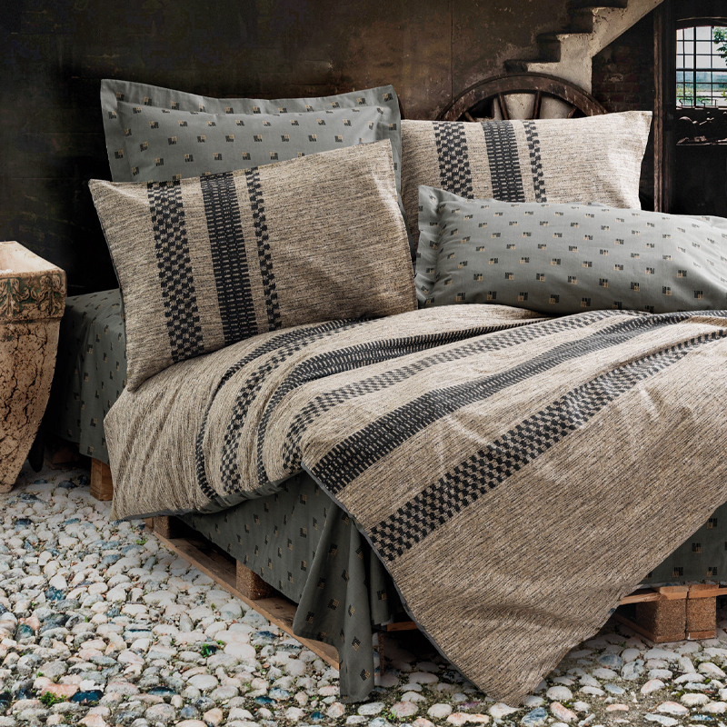 Σετ παπλωματοθήκη Arlo Cotton Box 4 τμχ Διπλή (200×220) χρώμα καφέ – γκρι